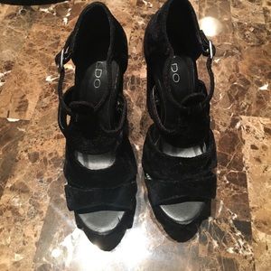 ALDO Black velvet platform heels
